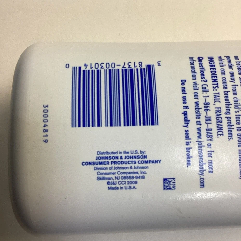 Johnsons & Johnsons Original Formula 1994 Talc Baby Powder  22 oz   Full